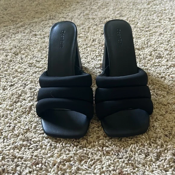 Open Edit Black Heels (size 8) - Picture 7 of 9